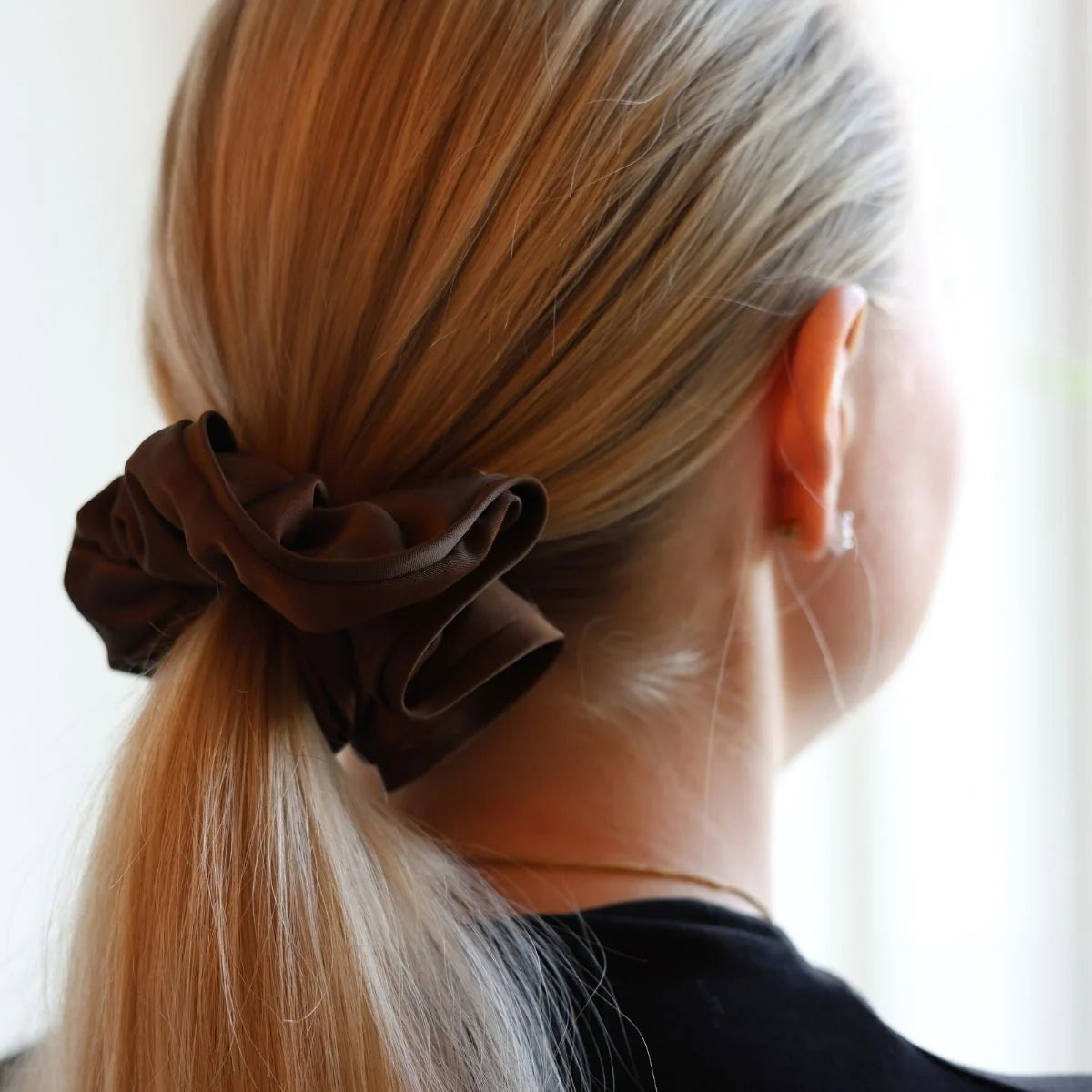 NAMISO - Aura - scrunchie - Brown