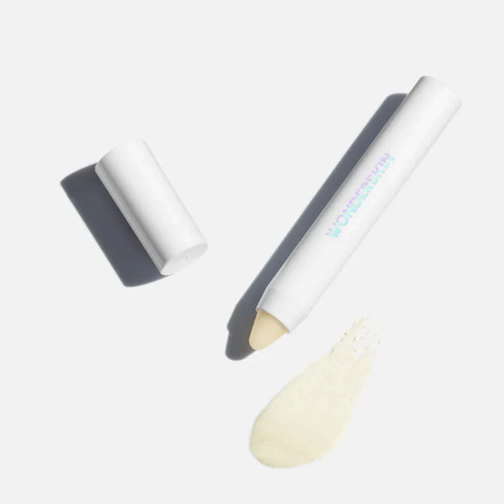 Wonder Blading 3-in-1 Lip Scrub - 3 g